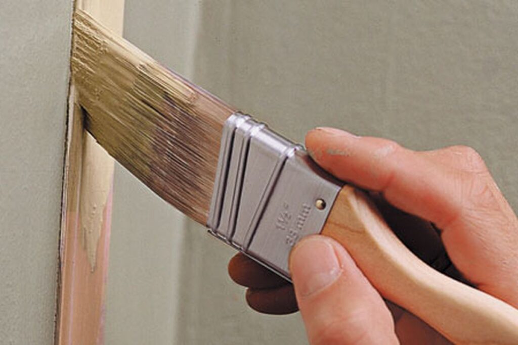 5 Tips for Painting Molding