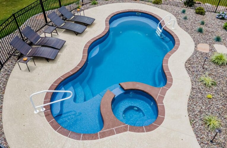 How Much Does It Cost to Renovate a Pool? A Comprehensive Guide